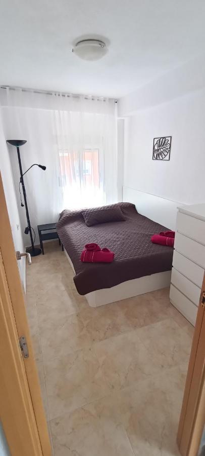 Apartamento Con 3 Dormitorios 3 Minutos Hasta La Playa Dénia Eksteriør billede